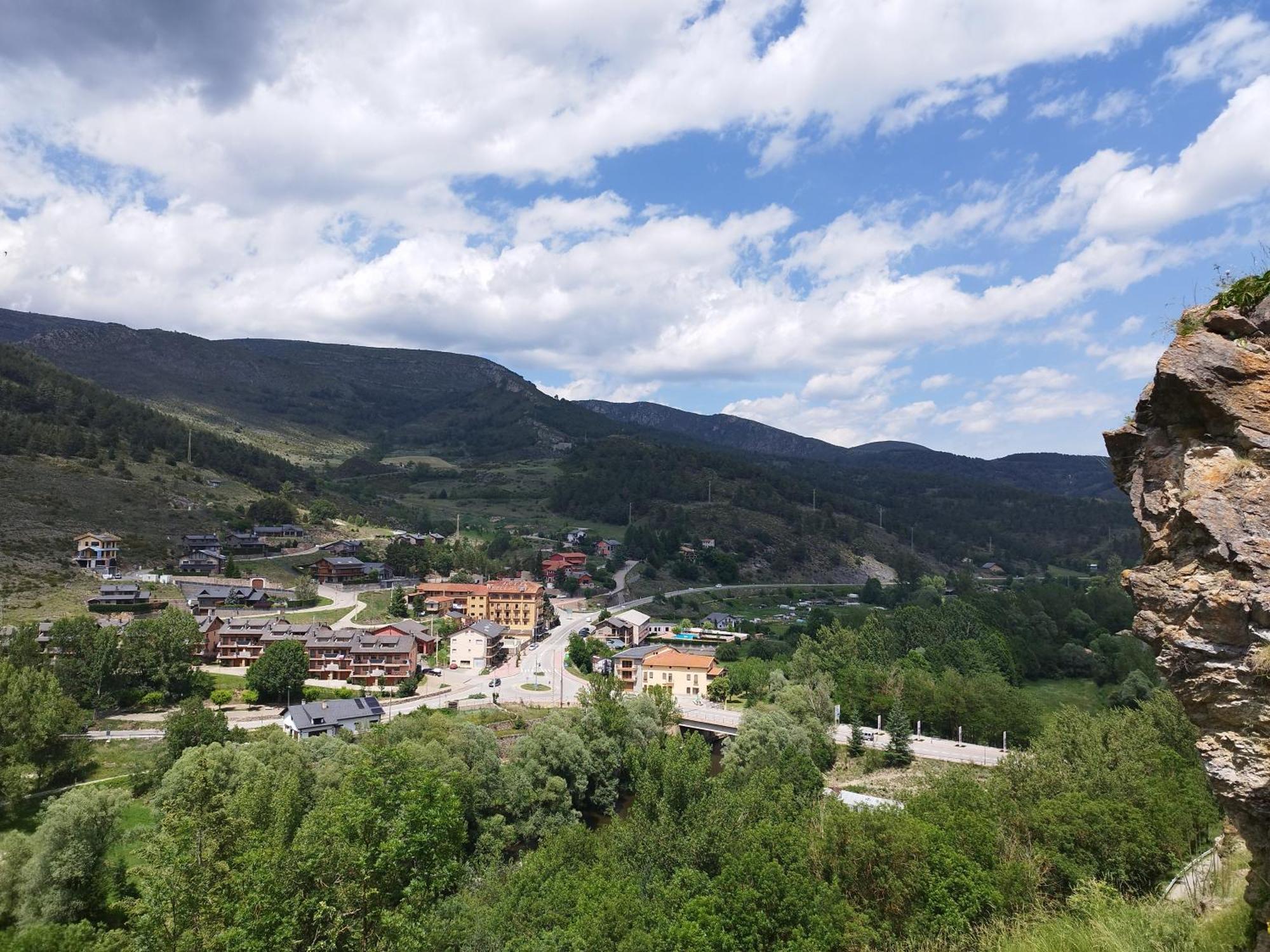 Cal Jan - Cadi Apartment Bellver De Cerdanya Ngoại thất bức ảnh